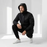 Helvetica Coupe Vent Homme Court Rembourre Avec Capuche (2)